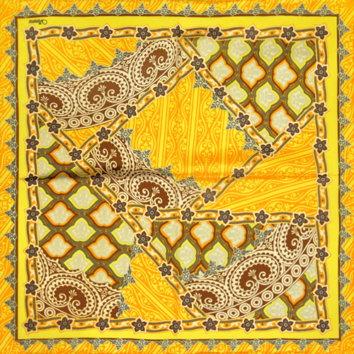 Шейный платок Цвет: желтый, 53 см х 53 см Платок Венера 2009 г ; Упаковка: пакет инфо 6700h.