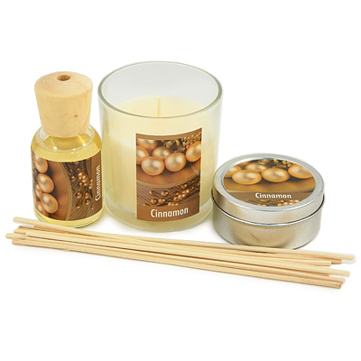Подарочный арома-набор "Корица" 2 свечи, арома-спрей, 8 ротанговых арома-палочек см Производитель: Китай Артикул: 81584 инфо 8002a.